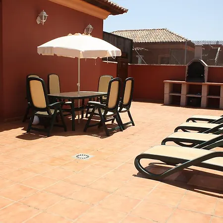 Villa ..3 Villa *